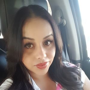 Meet your Posher, Ely